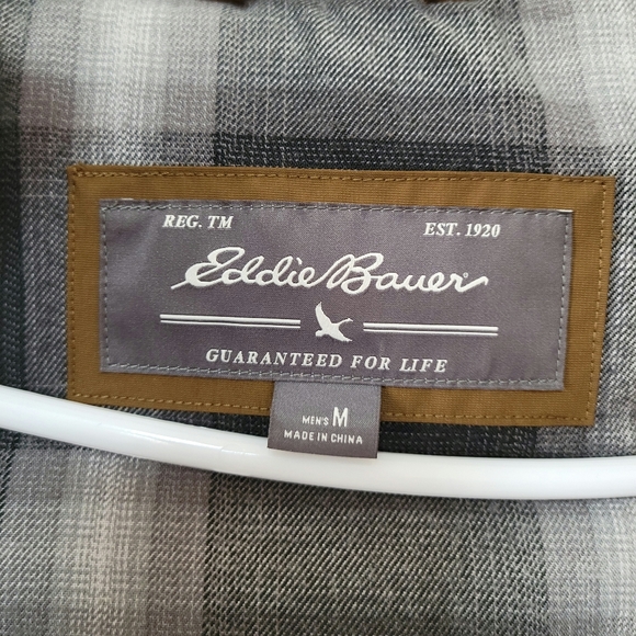 Eddie Bauer Boundary Pass Hooded Snap Jacket - Picture 5 of 5